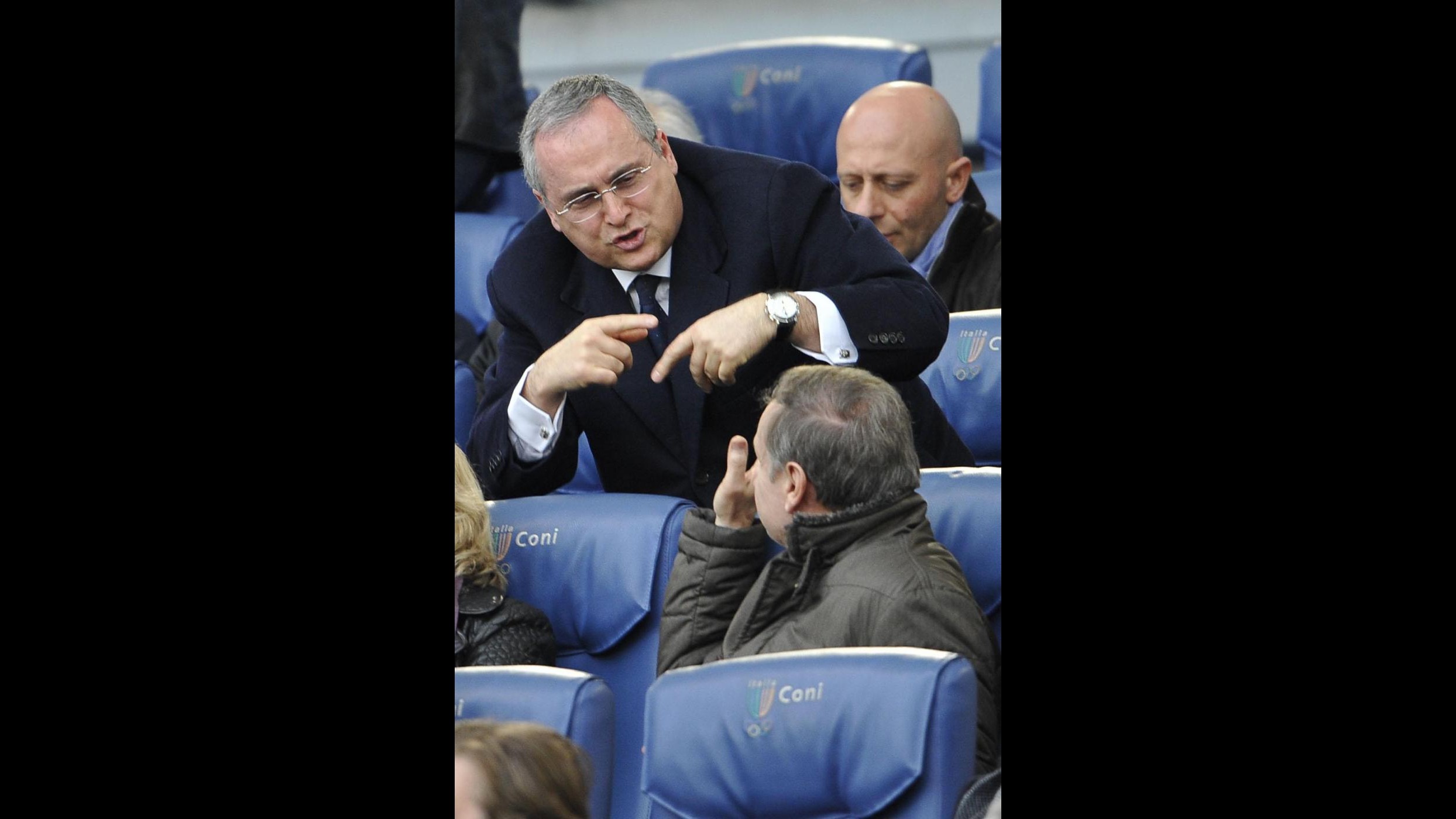 Calcio, Lazio: Lotito paga debito Coni per l’Olimpico, preso Konko