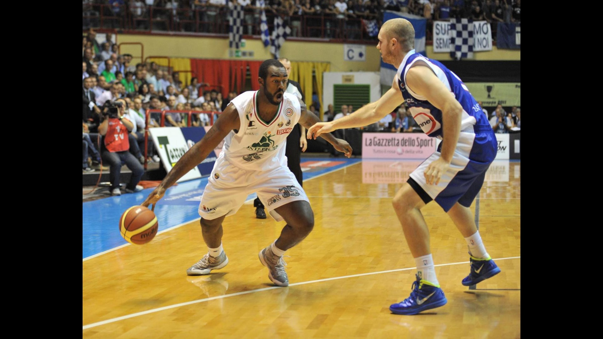 Montepaschi Siena rescinde consensualmente accordo con DeJuan Summers