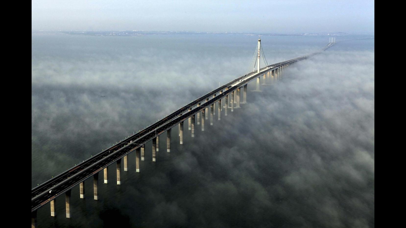 In Cina il ponte più lungo: 42 km