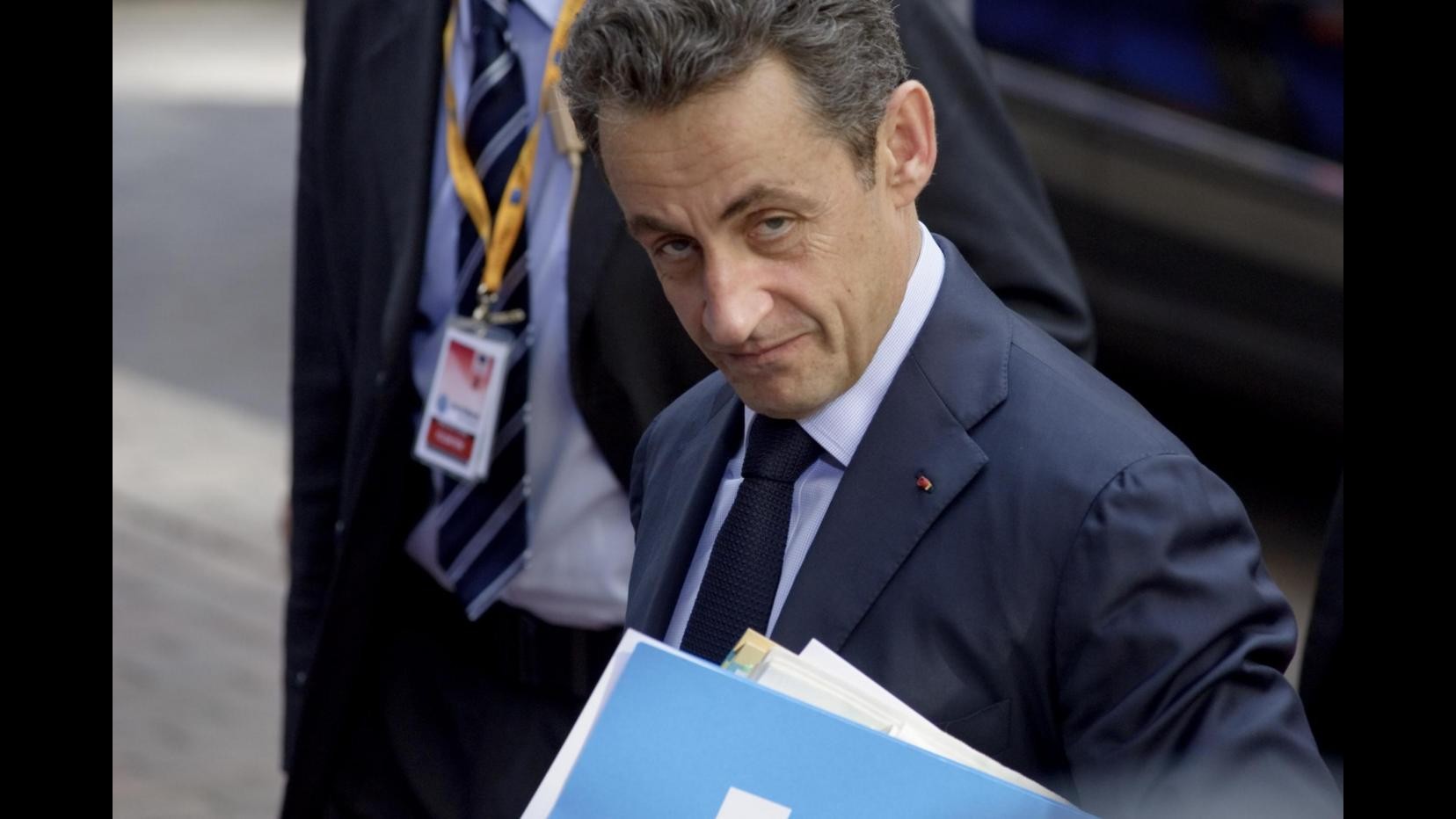 Francia, aggressore Sarkozy ha 32 anni e non era armato