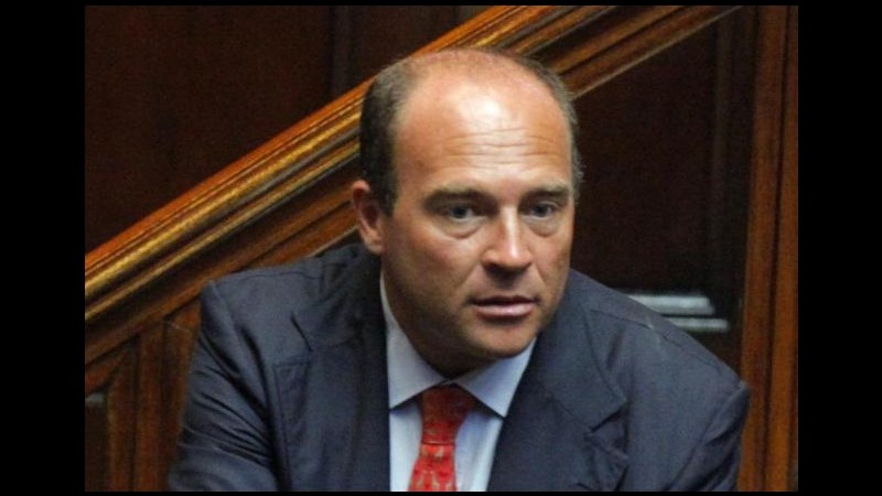 Bossi: Penso che Lega voterà per arresto Papa