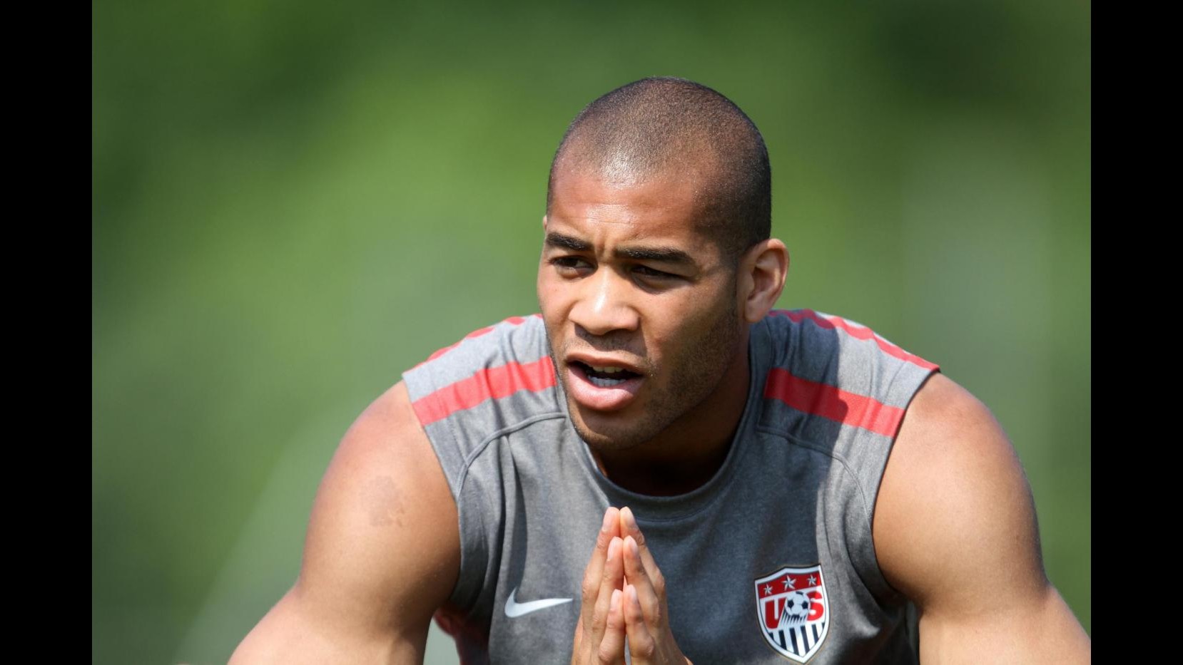 Calcio, il Milan cede Onyewu allo Sporting Lisbona