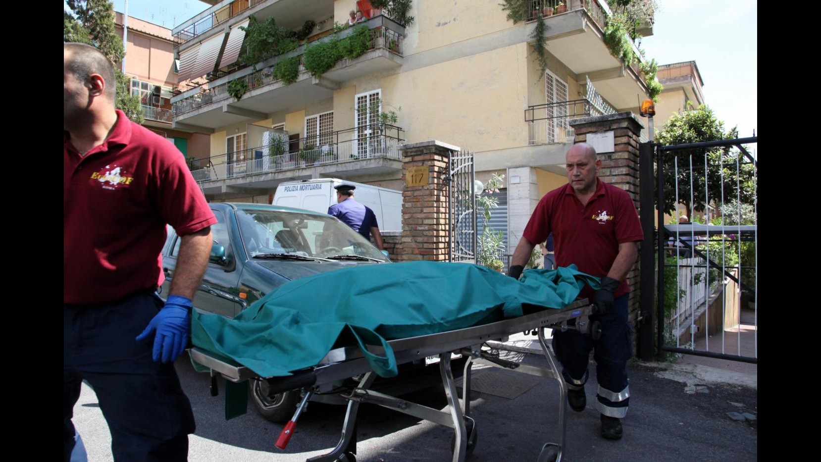 Catanzaro, omicidio a Lamezia Terme: uccide fidanzata e si costituisce