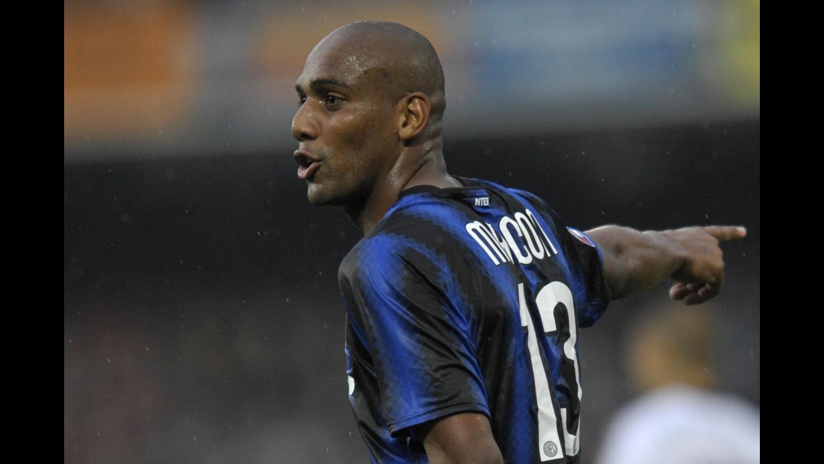 Calcio, agente Maicon: E’ felice di restare all’Inter