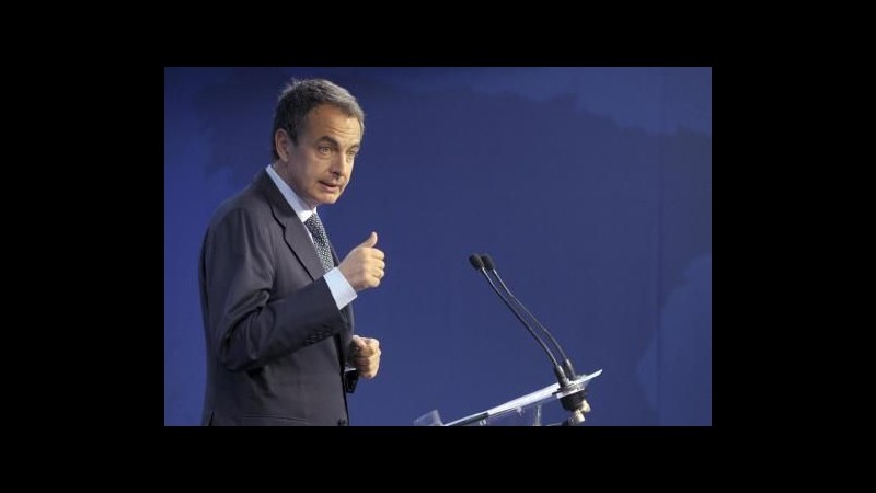 Spagna, Zapatero propone misure per aiuti a disoccupati e taglio spesa