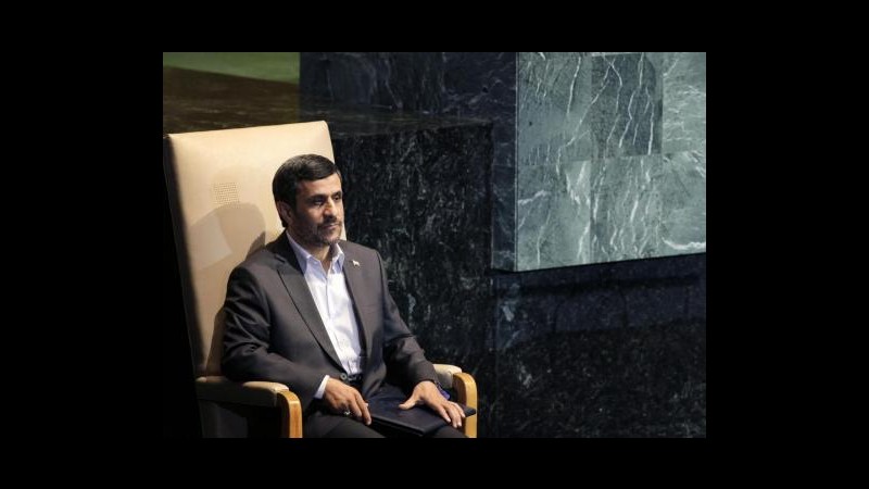Iran, Ahmadinejad convocato dal Parlamento per scandalo economico