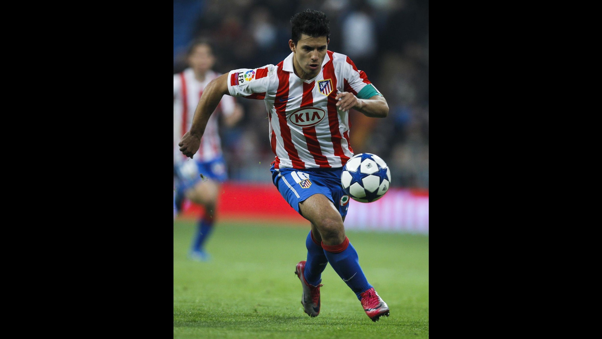Calcio, stampa argentina: Juve offre 35 milioni per Aguero