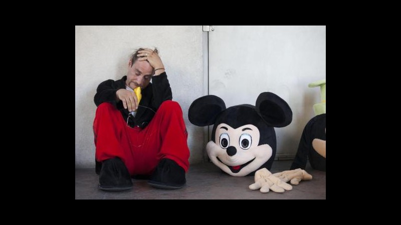 Egitto, polemica per vignetta di Topolino barbuto e Minnie velata
