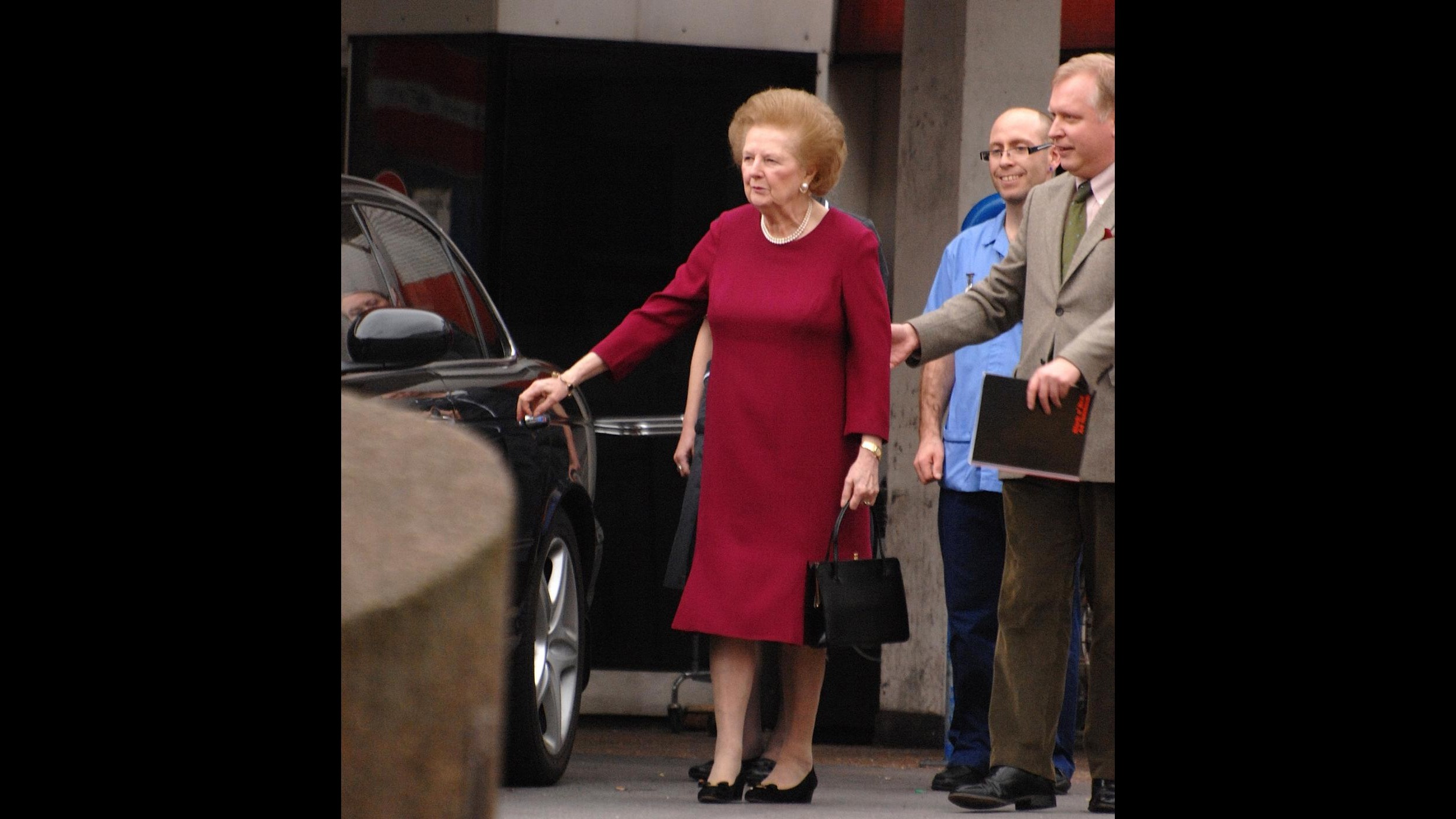 Thatcher, venduta all’asta a 25mila sterline la borsa dei summit mondiali