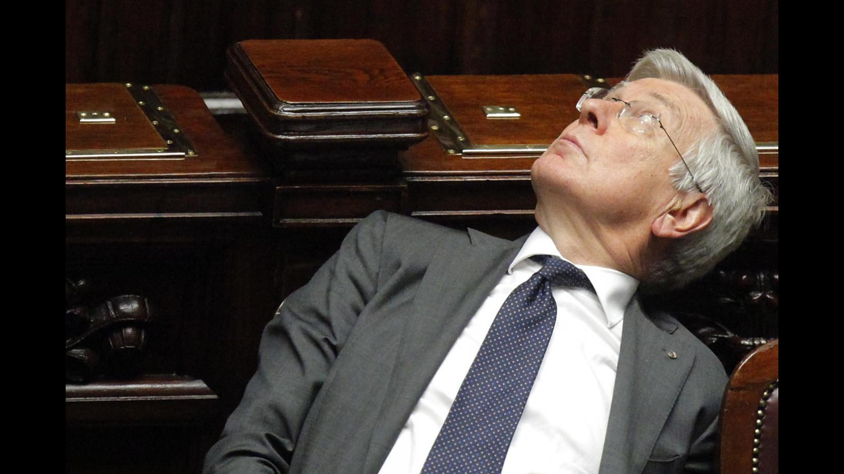 Romani dimentica l’export, contestato