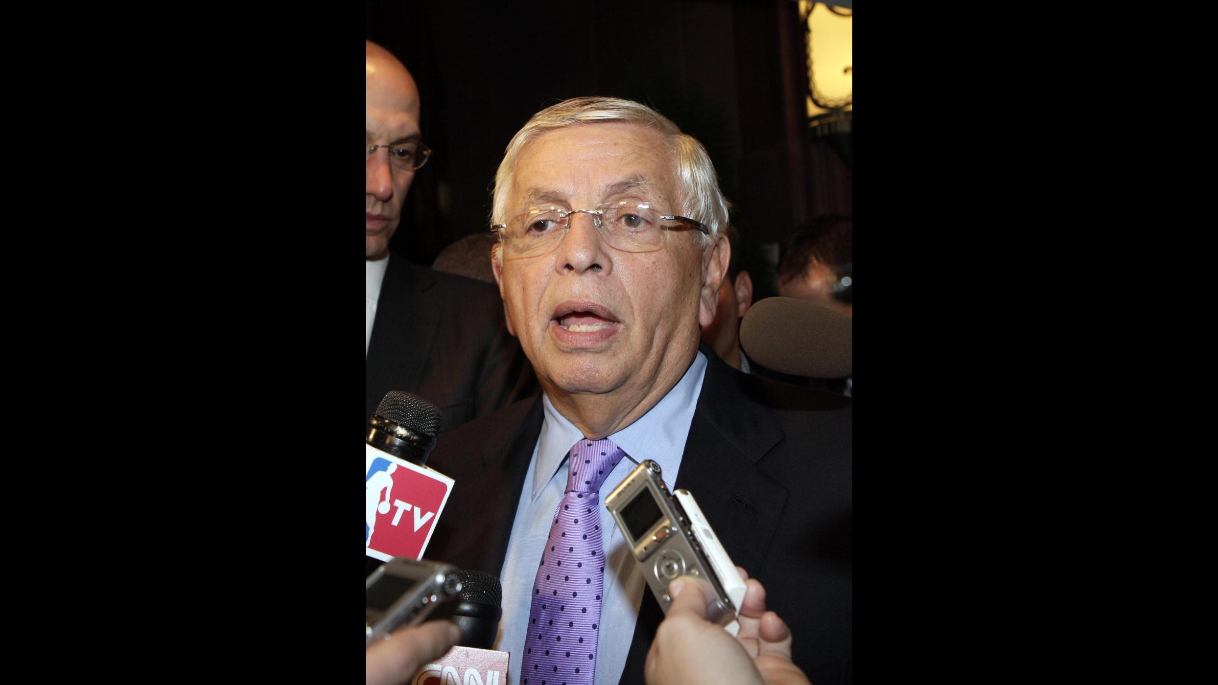 Nba, altra fumata nera: niente accordo su lockout