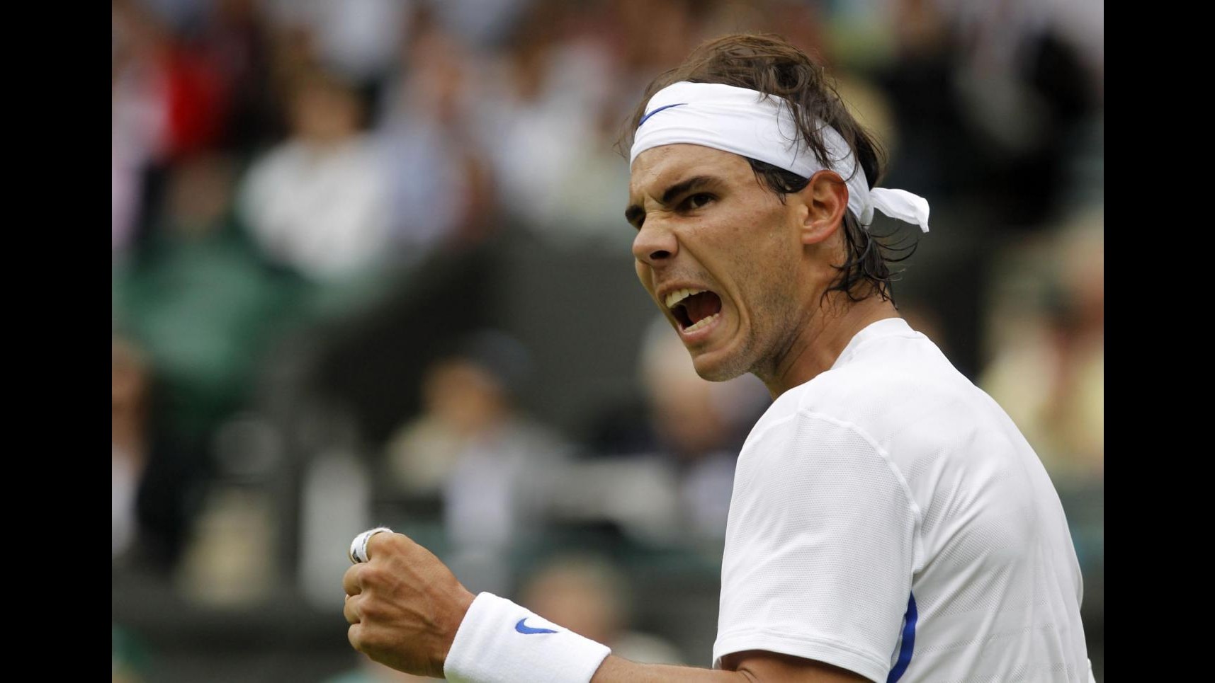 Wimbledon, crollano le regine. Ok Djokovic, Federer e Nadal