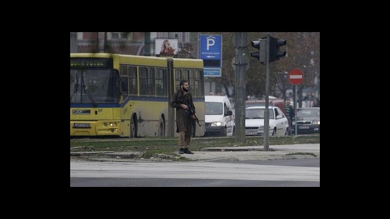 Bosnia, spara davanti ambasciata Usa a Sarajevo: poliziotto ferito