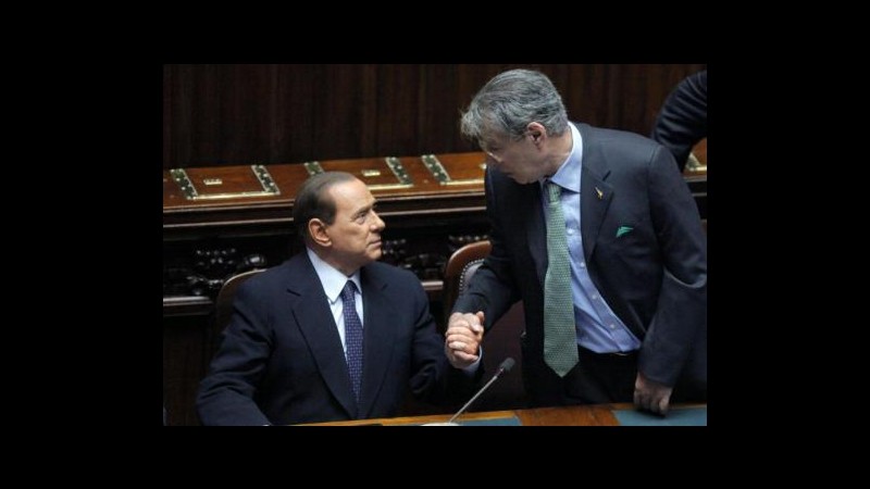 P4, Berlusconi: Bisogna salvare Papa. Bossi: In galera