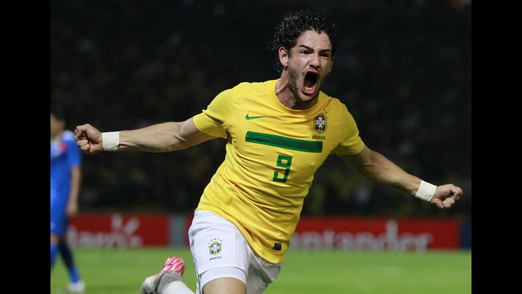 Pato: Voglio vincere la Champions per il Milan e per Barbara