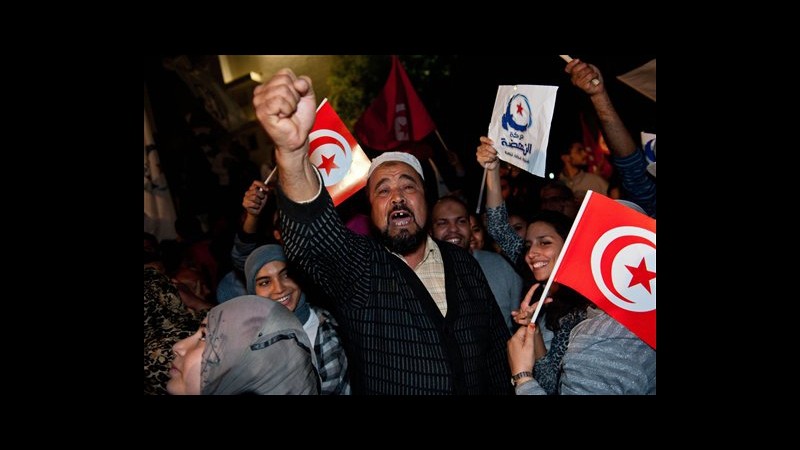 Tunisia, risultati parziali: Partito islamico moderato Ennahda al 44%