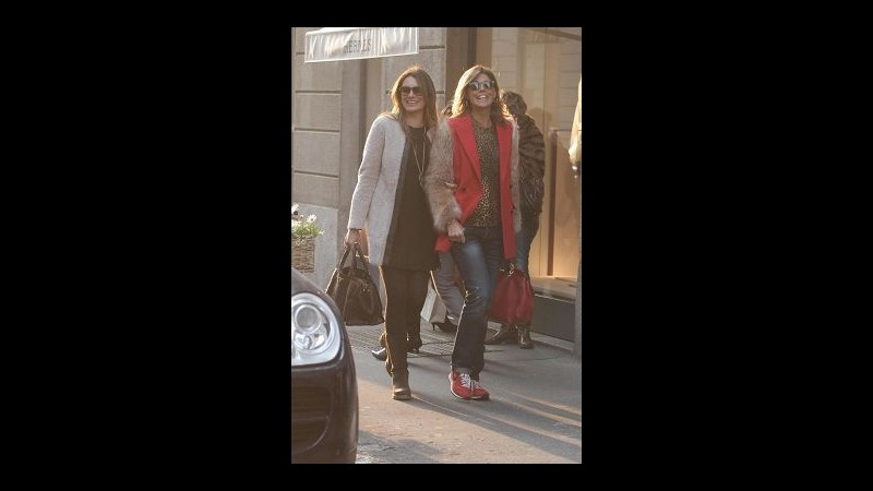 Alena Seredova e Alessandra Grillo, pomeriggio di shopping a Milano