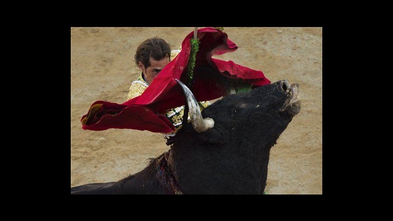 Spagna, 2 incornati e 2 feriti in 6° giorno corsa tori a Pamplona