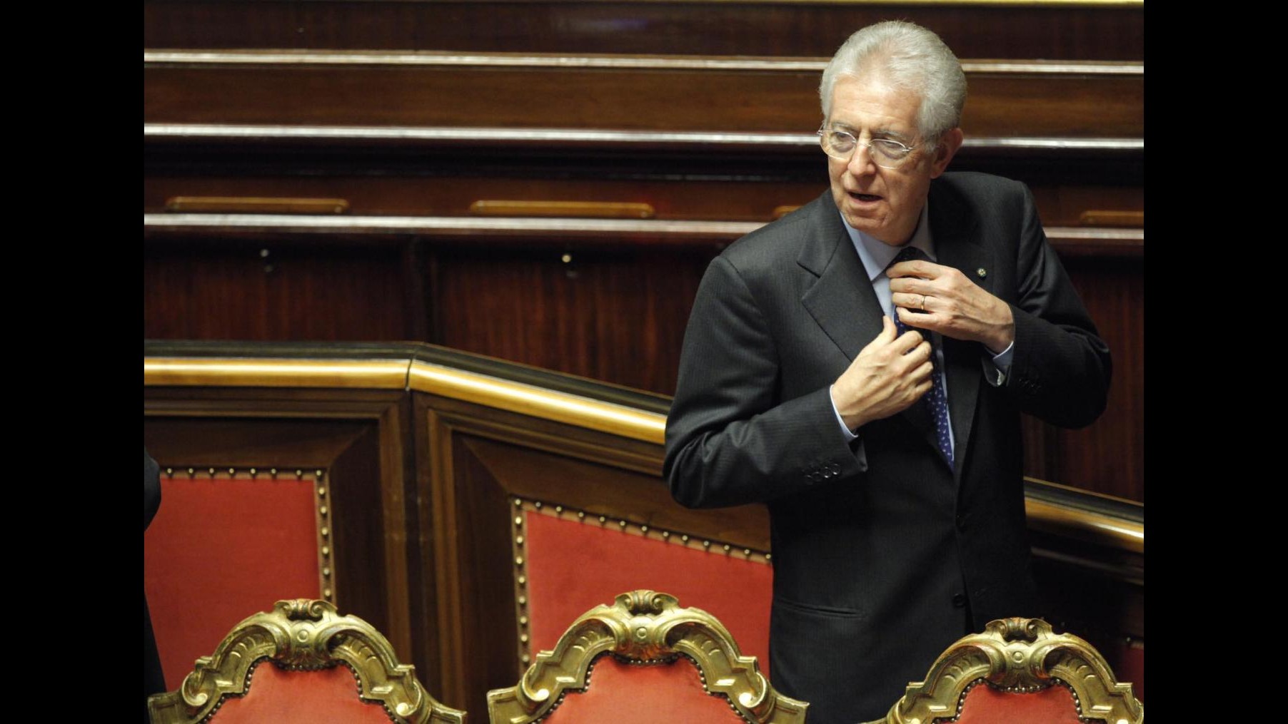 Alla Camera discussione su fiducia