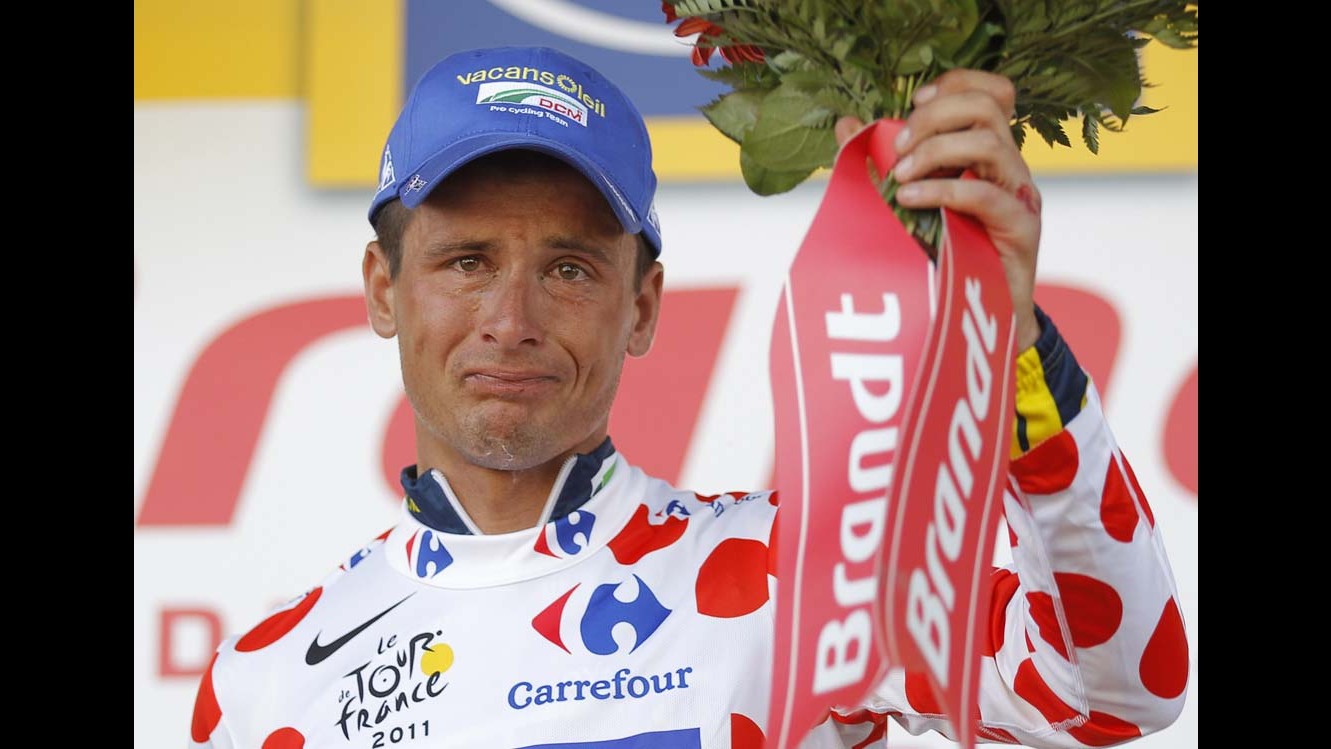 Tour de France: trenta punti sutura per Hoogerland, operato Vinokourov