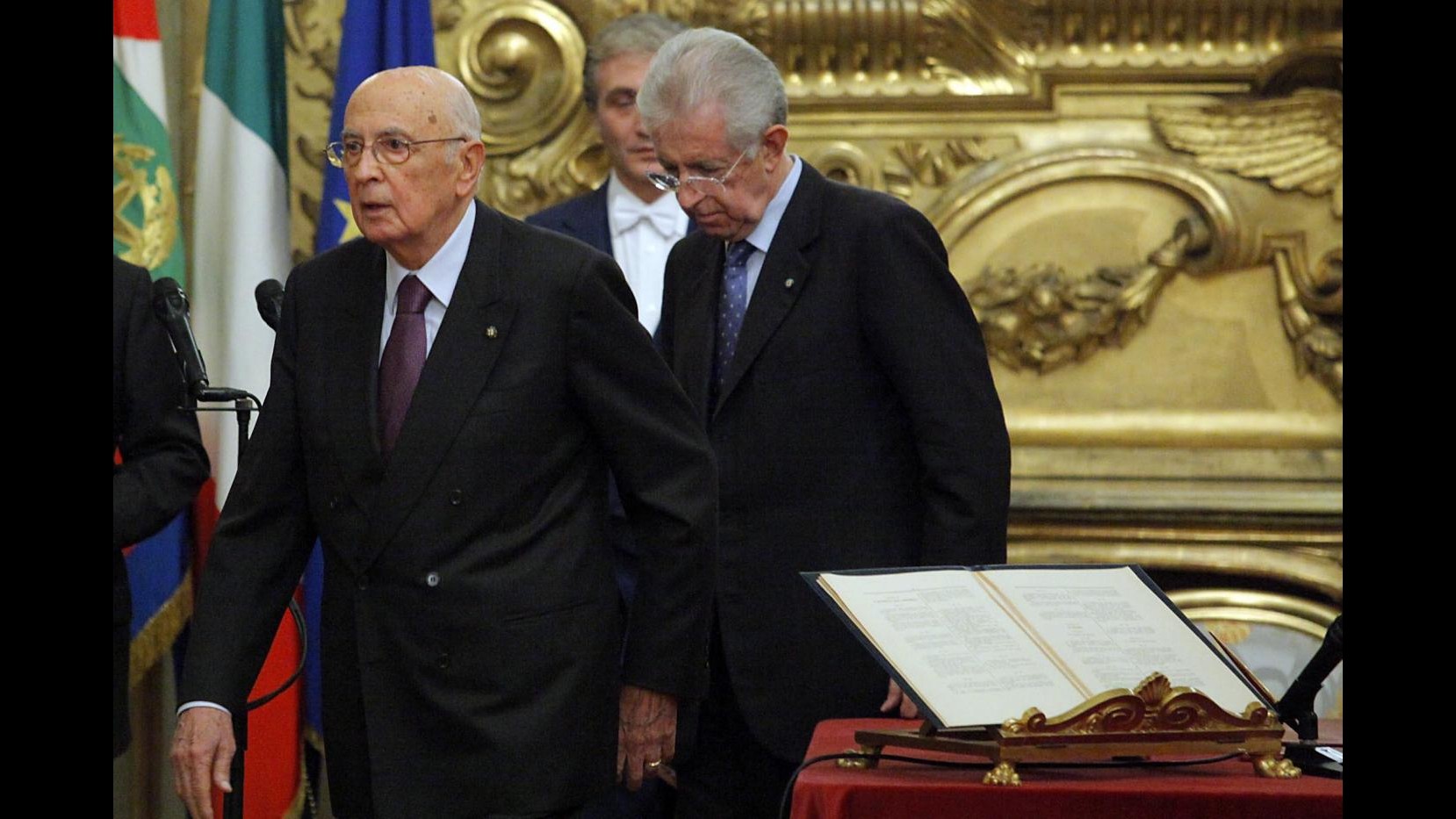 Napolitano: Fiducia? Vado a sentire….
