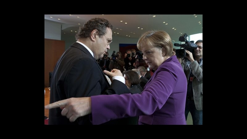 Germania annuncia creazione database su estremisti di destra