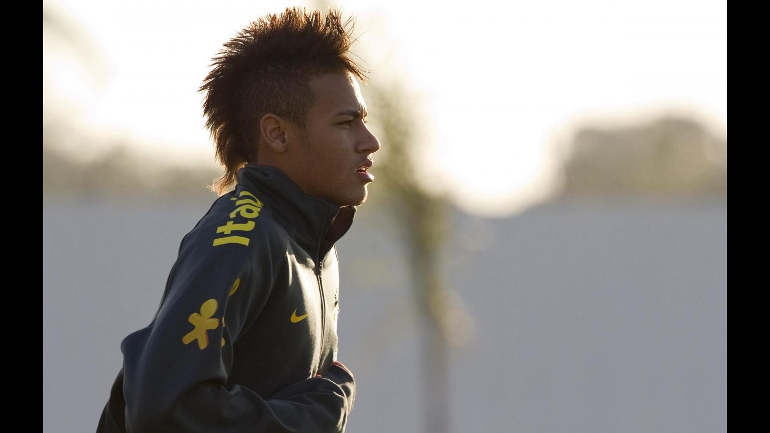 Mercato, agente Neymar: Preferisce il Real Madrid