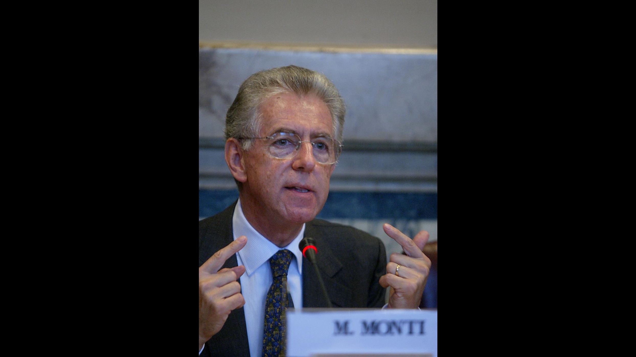 Premier incaricato Mario Monti torna al Quirinale