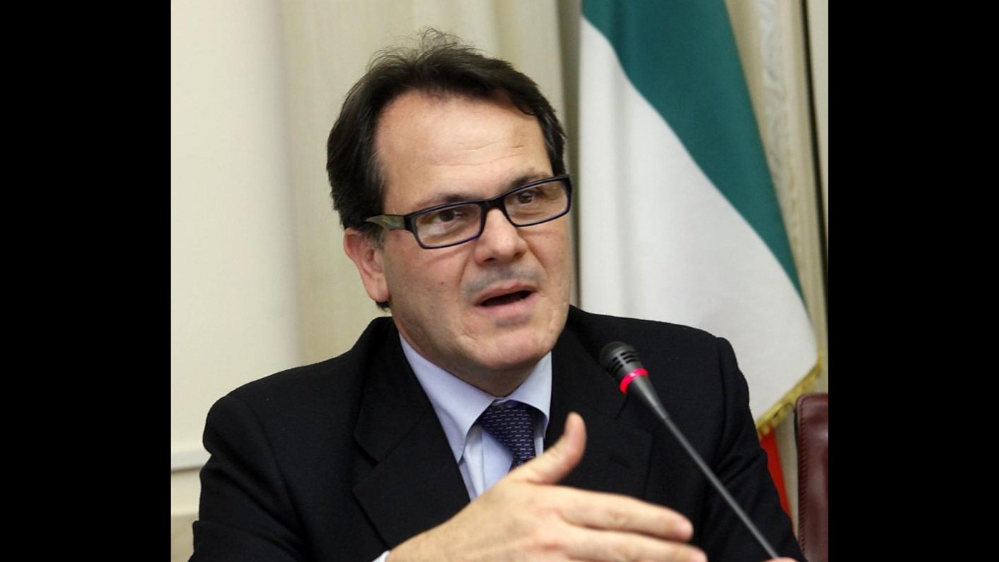 Palermo, Gip chiede imputazione per ministro agricoltura Romano