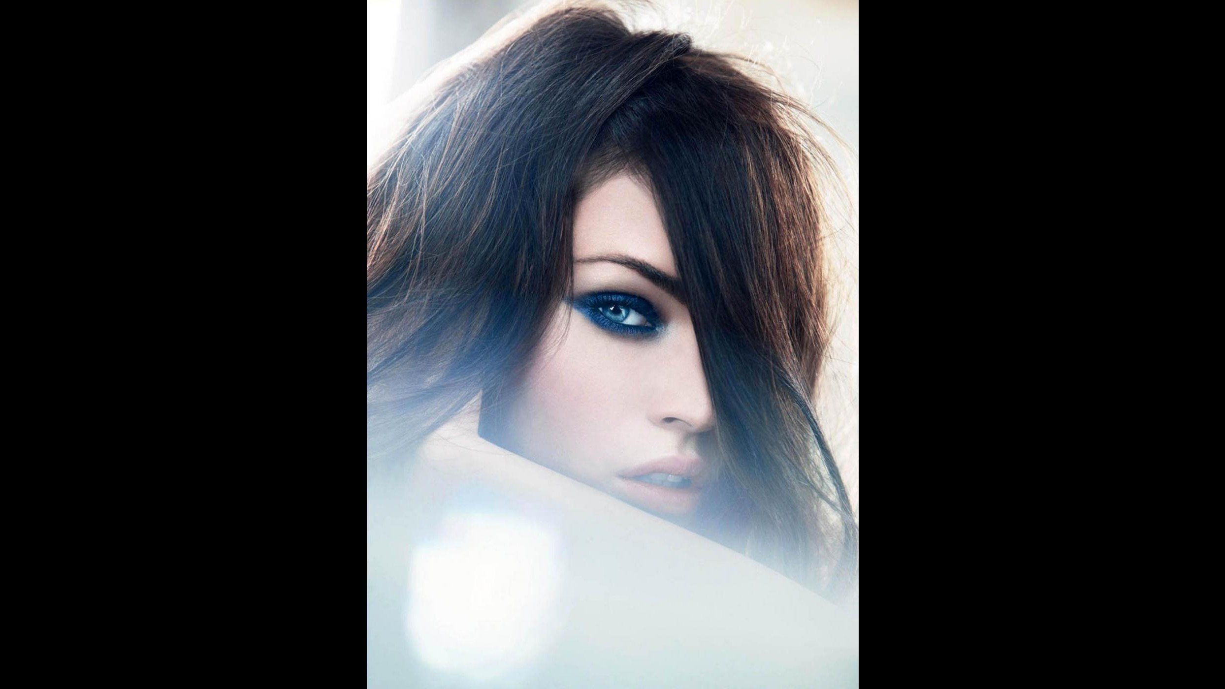 Megan Fox strepitosa testimonial della bellezza Armani