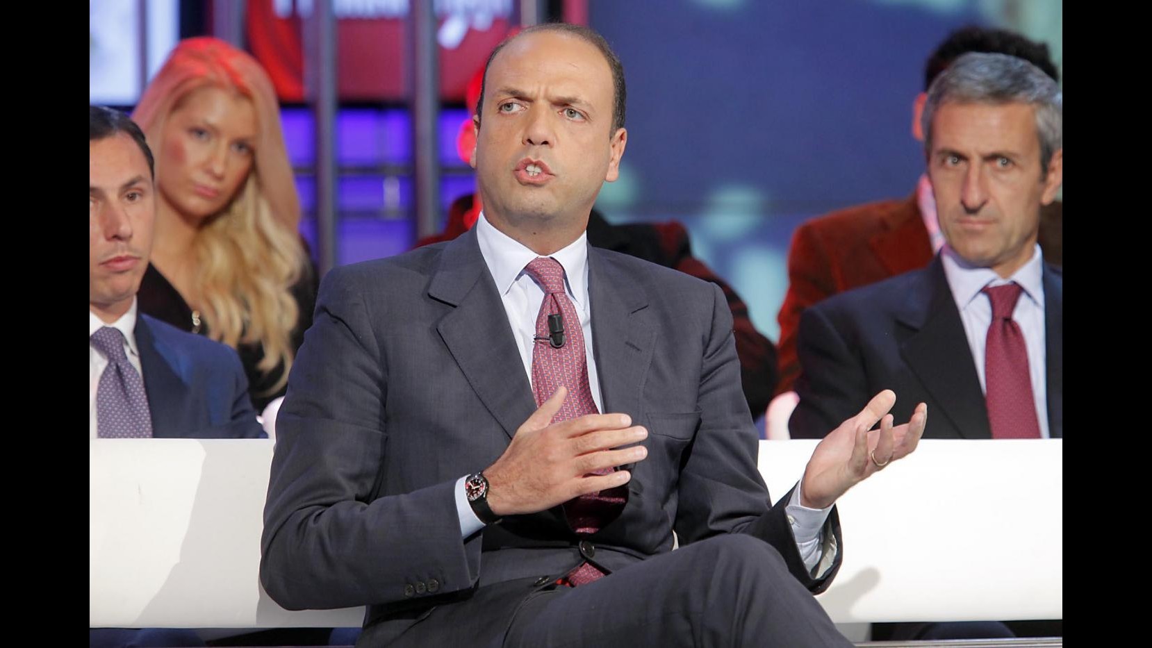 Governo, Alfano: Ok a Monti, Pdl non entrerà in nuovo governo