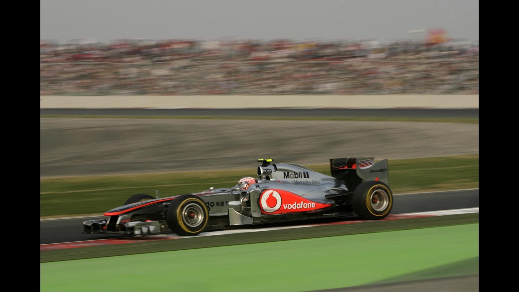 Abu Dhabi, dominio McLaren nelle libere. Alonso 3° con fuori pista