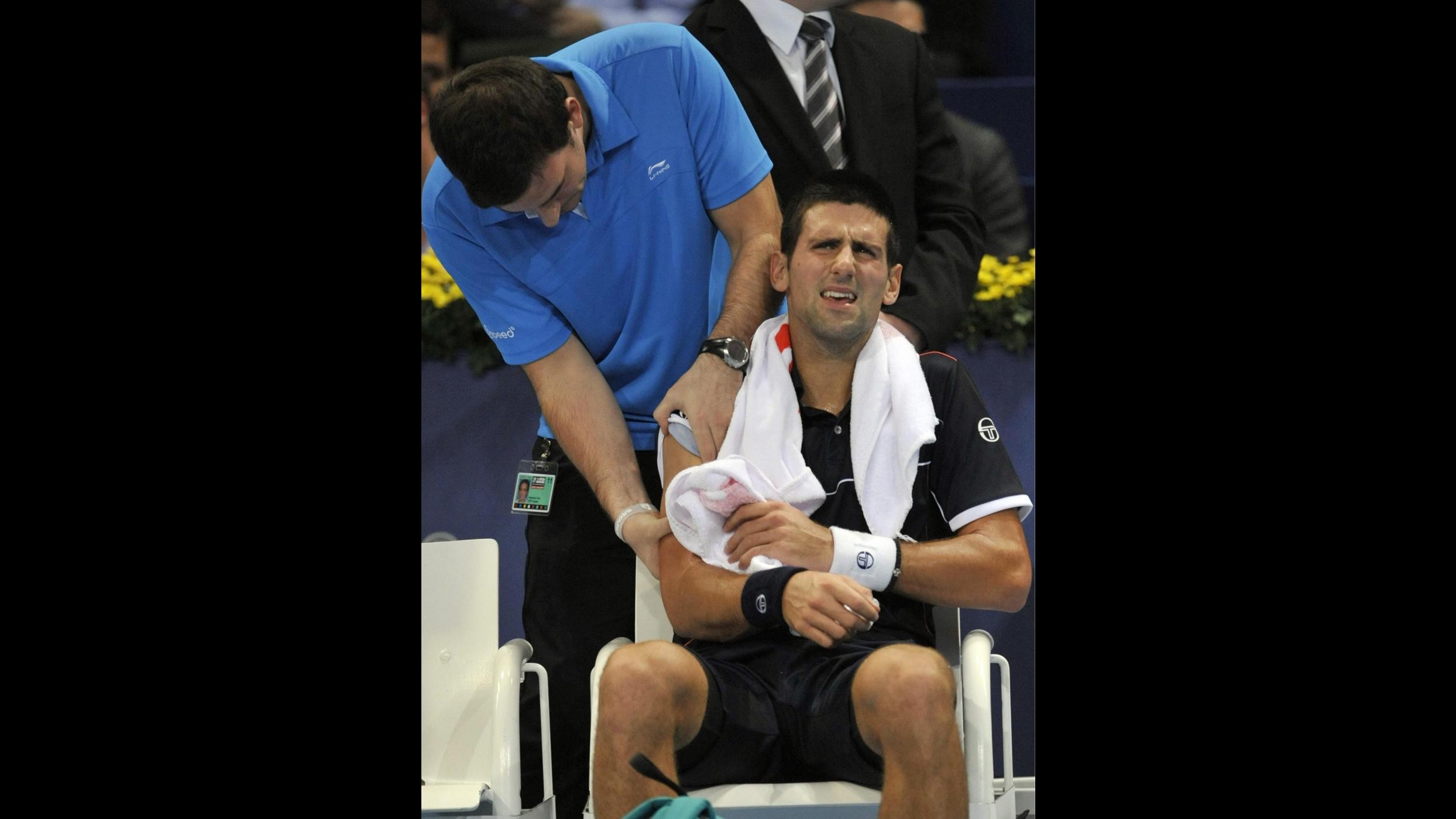 Parigi Bercy, forfait di Djokovic. Avanti Tsonga-Federer-Berdych-Isner