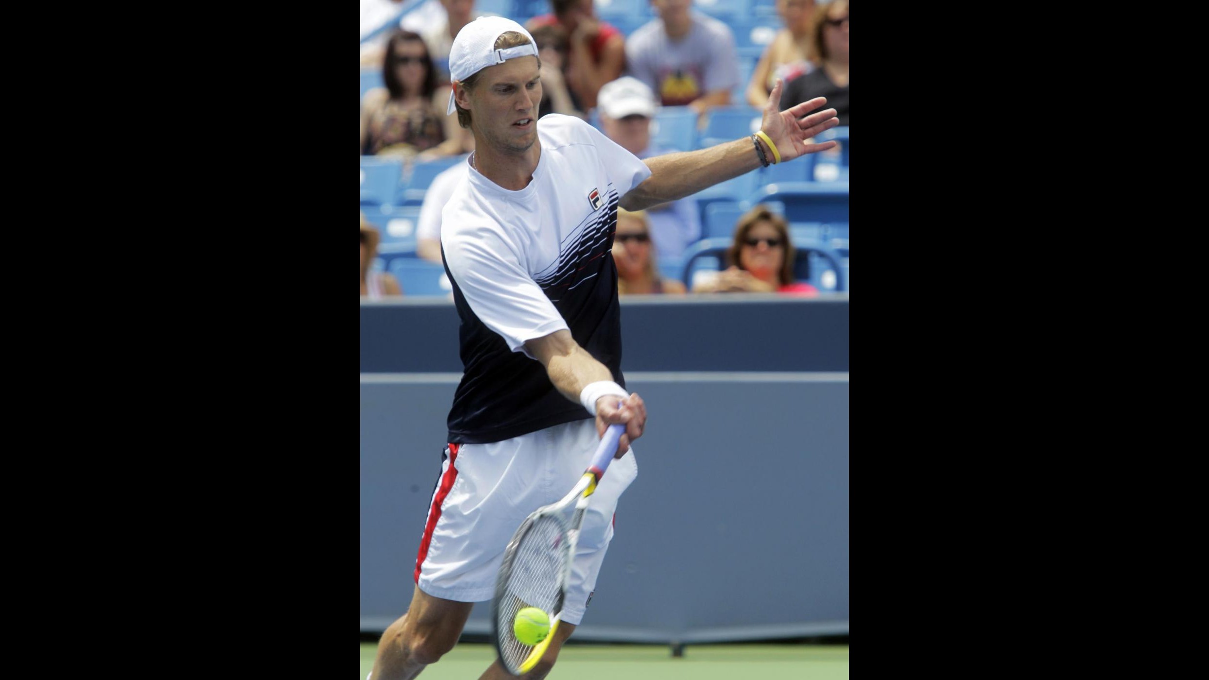 Atp Parigi Bercy, Seppi eliminato da Tsonga. Ok Djokovic, Federer e Murray