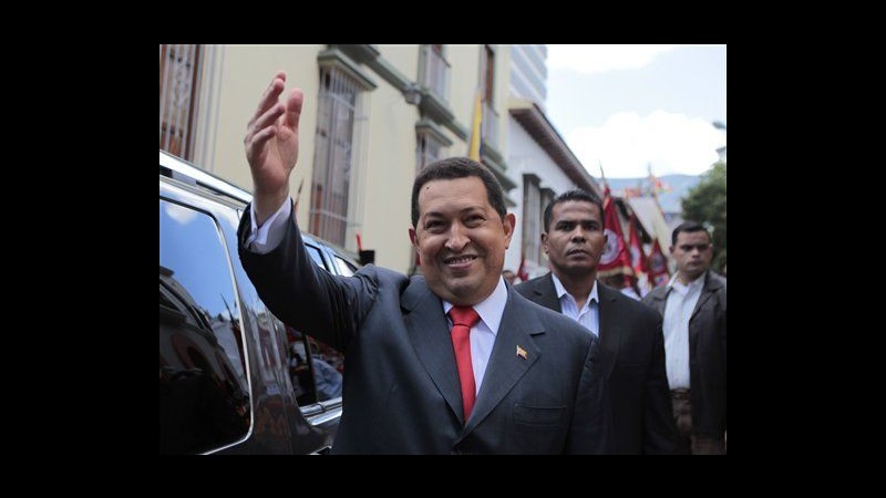 Venezuela, Chavez: Mi ricandiderò