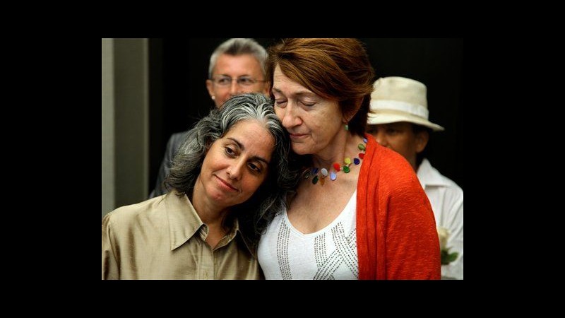 New York, oltre mille matrimoni gay in primo giorno