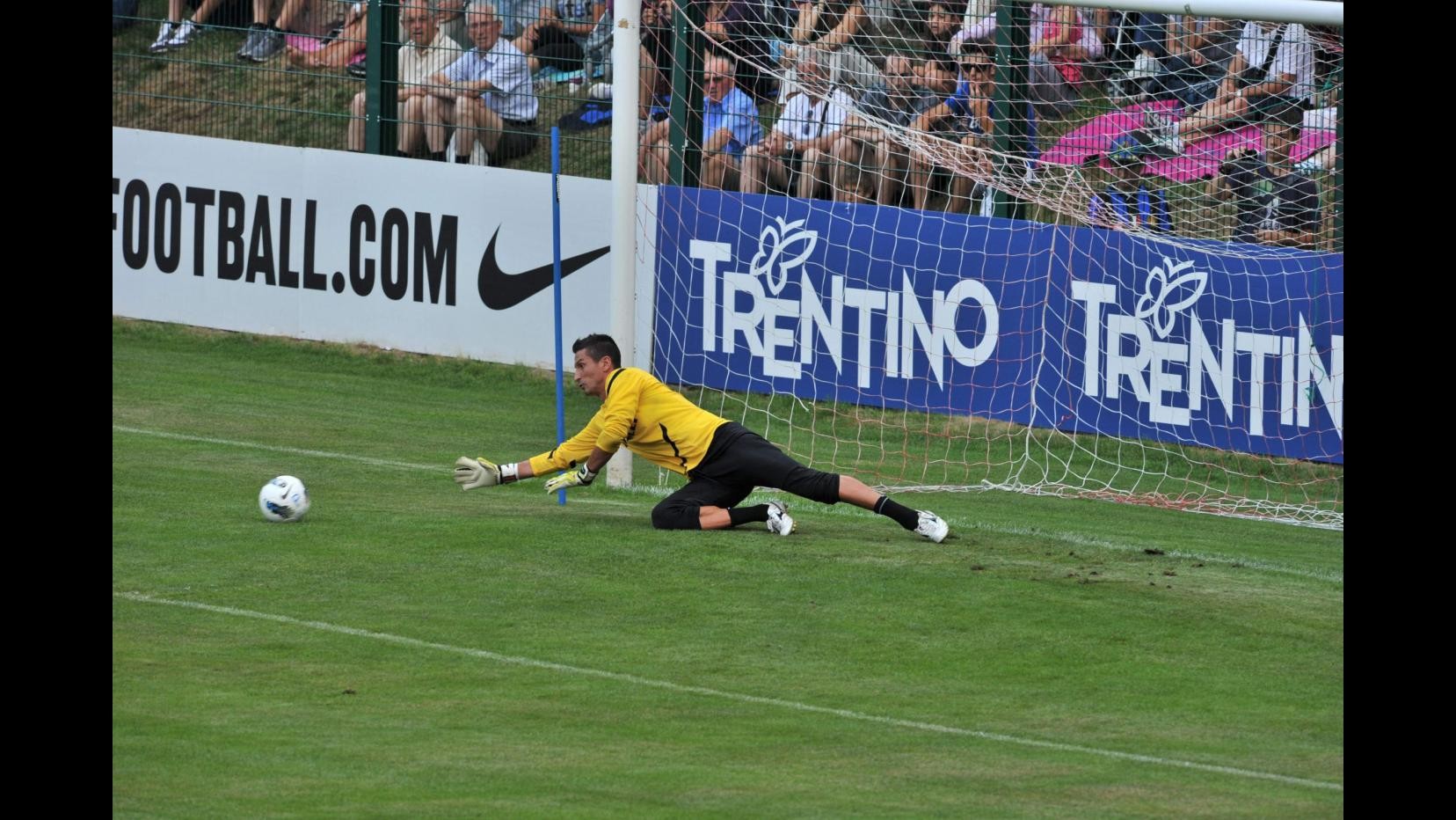 Calcio, continua problema portieri per Inter, ko pure Castellazzi