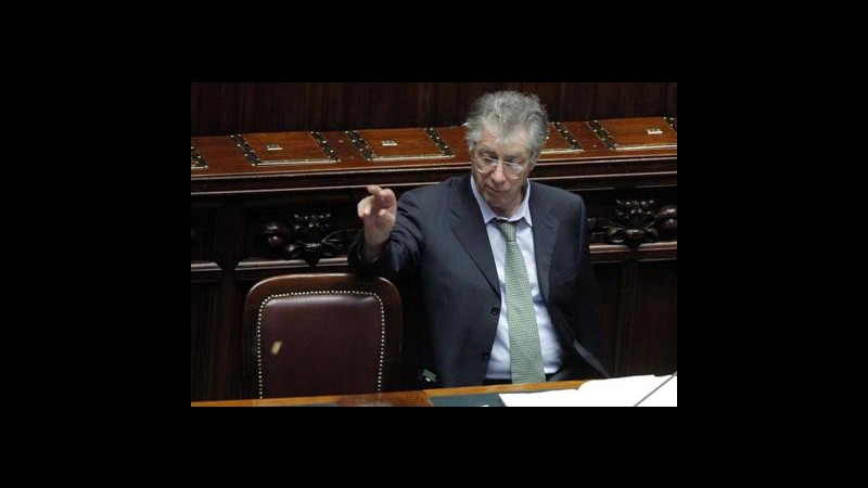 Bossi: Governo tecnico? E’ bello stare all’opposizone