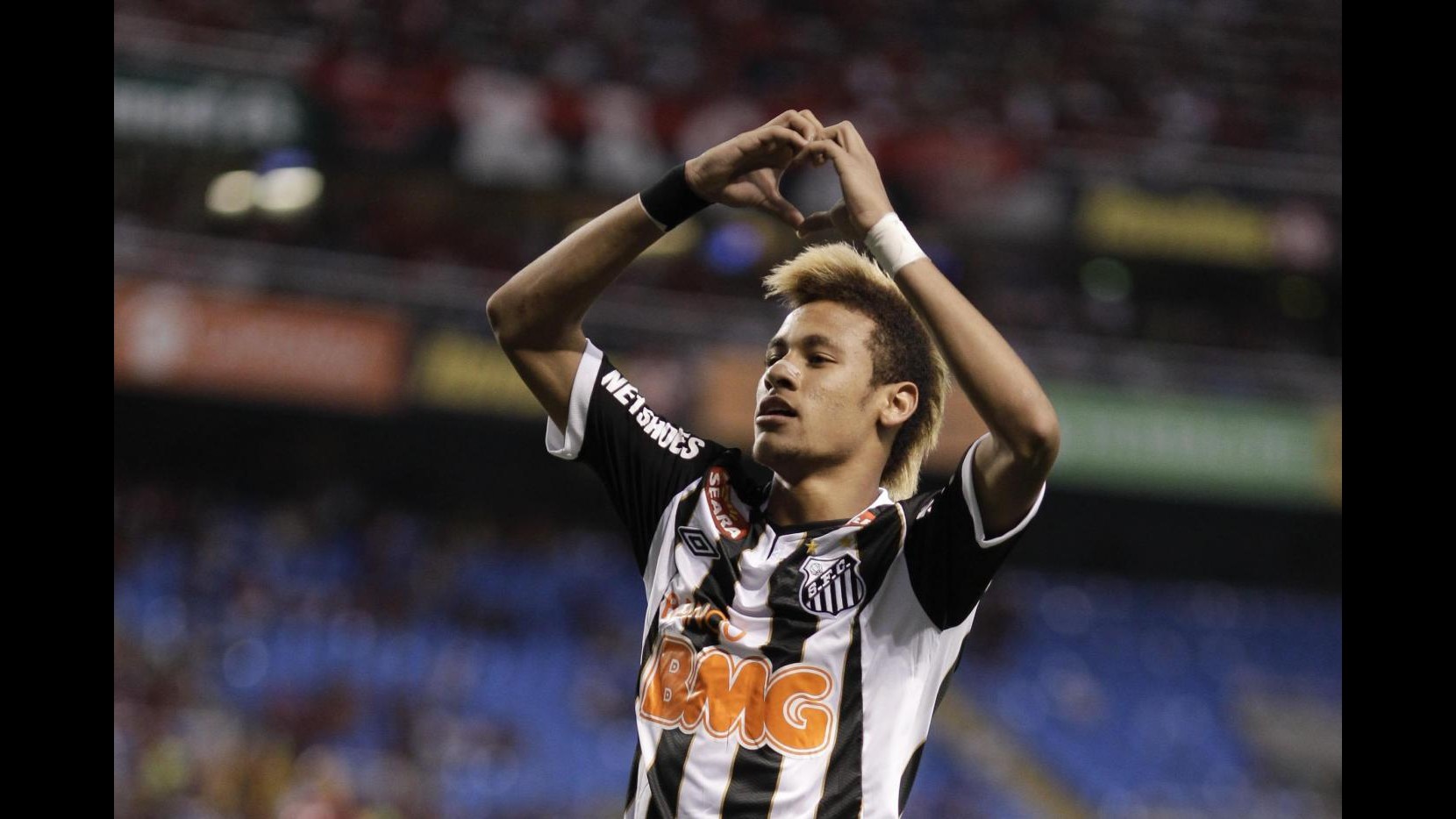 Presidente Santos annuncia: Neymar ha firmato fino al 2014