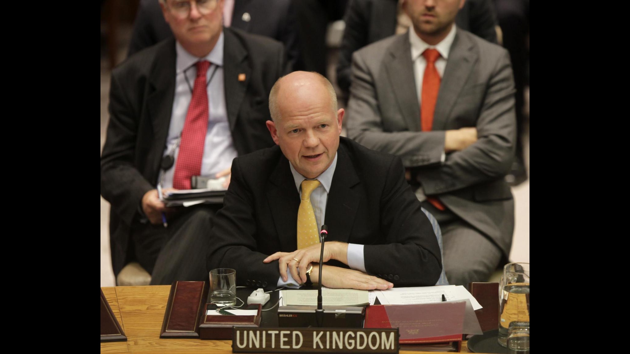 Hague: Regno Unito si asterrà in voto Onu su Stato Palestina