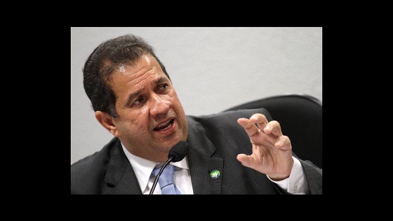 Brasile, si dimette ministro Lavoro: è il settimo del governo Rousseff