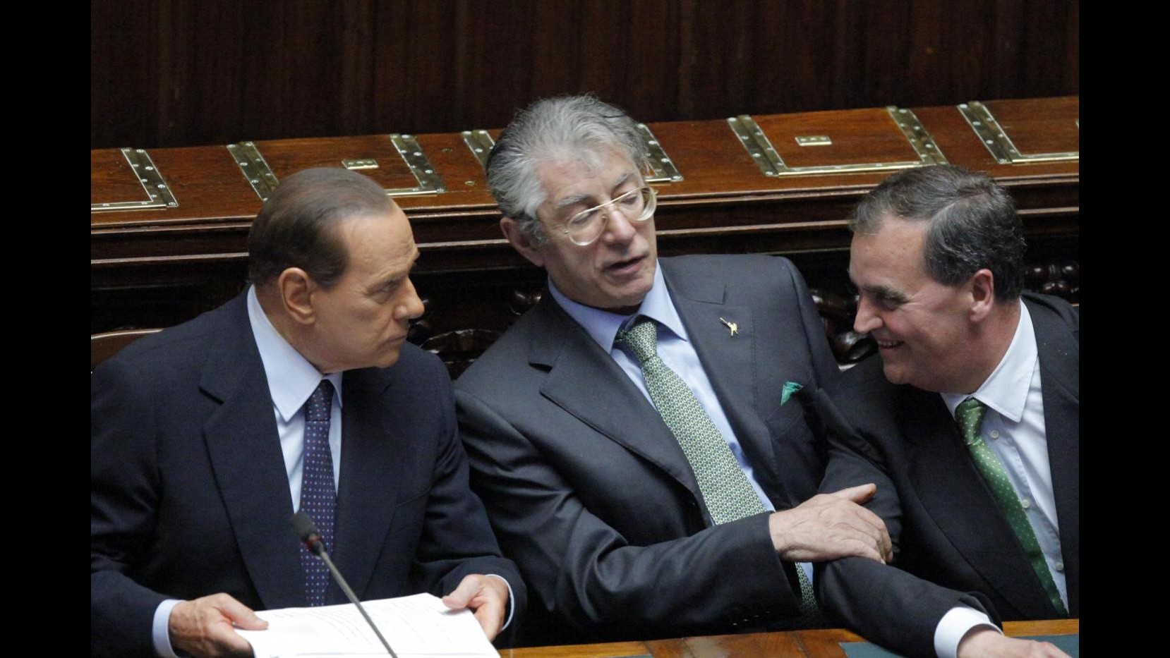 Governo, Calderoli: Il  Governo mangerà la colomba