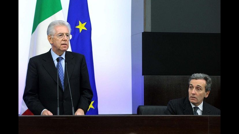 Monti: Rinuncio a mio compenso