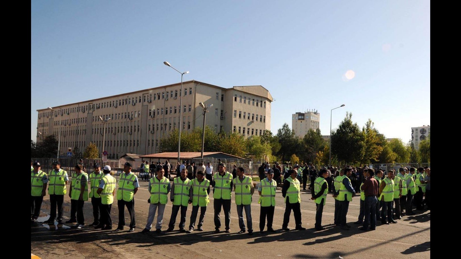 Turchia, riprende martedì processo a 152 curdi, test per la democrazia