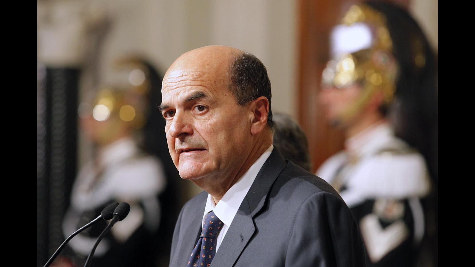 Bersani: Chi ha di più dovrà dare di più, è momento sforzo collettivo