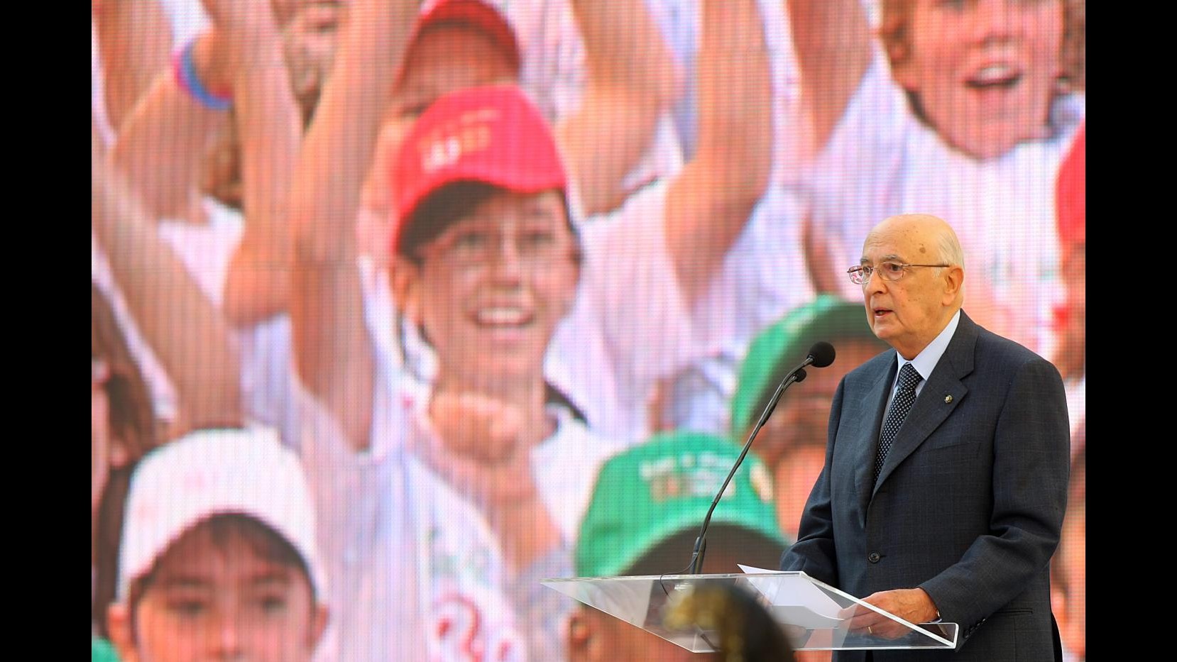 Napolitano: Sforzo politico e morale