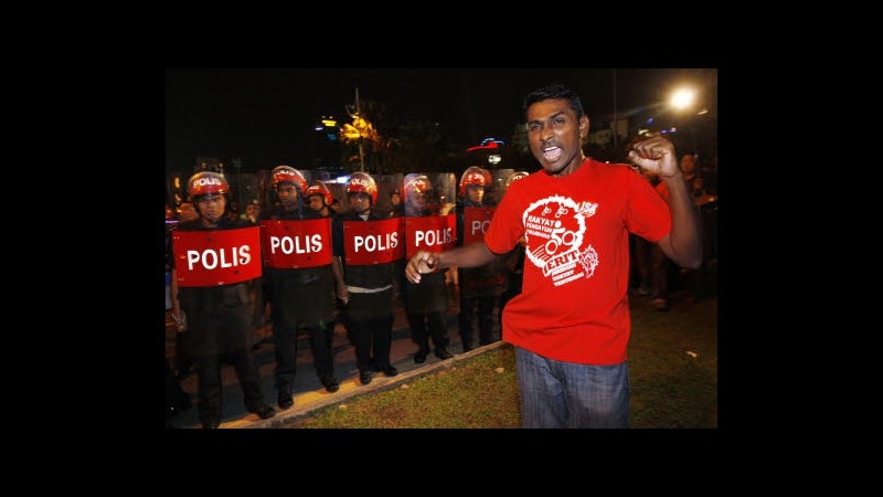 Malesia, partito al potere Umno: No proteste come primavera araba