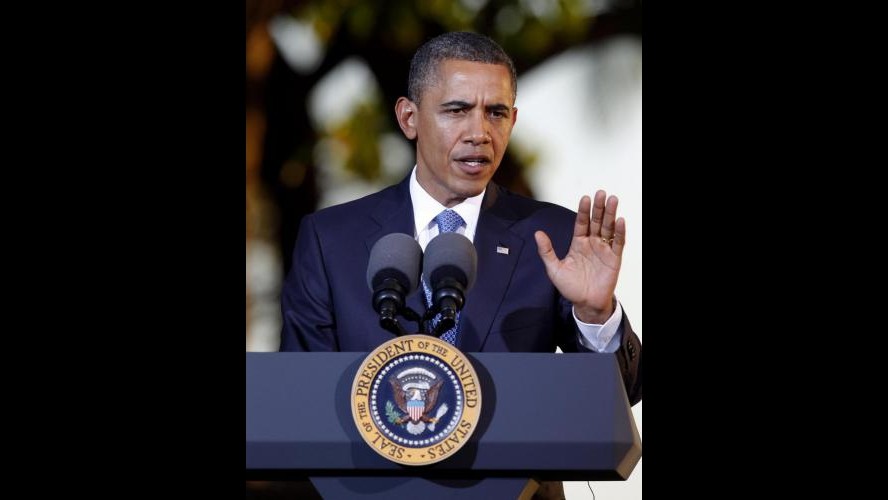 Iran, Obama: Profondamente turbato, attacco ambasciata inaccettabile