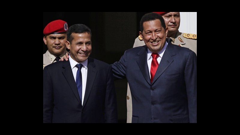 Venezuela, Chavez tonerà a Cuba per le cure, intanto incontra Humala