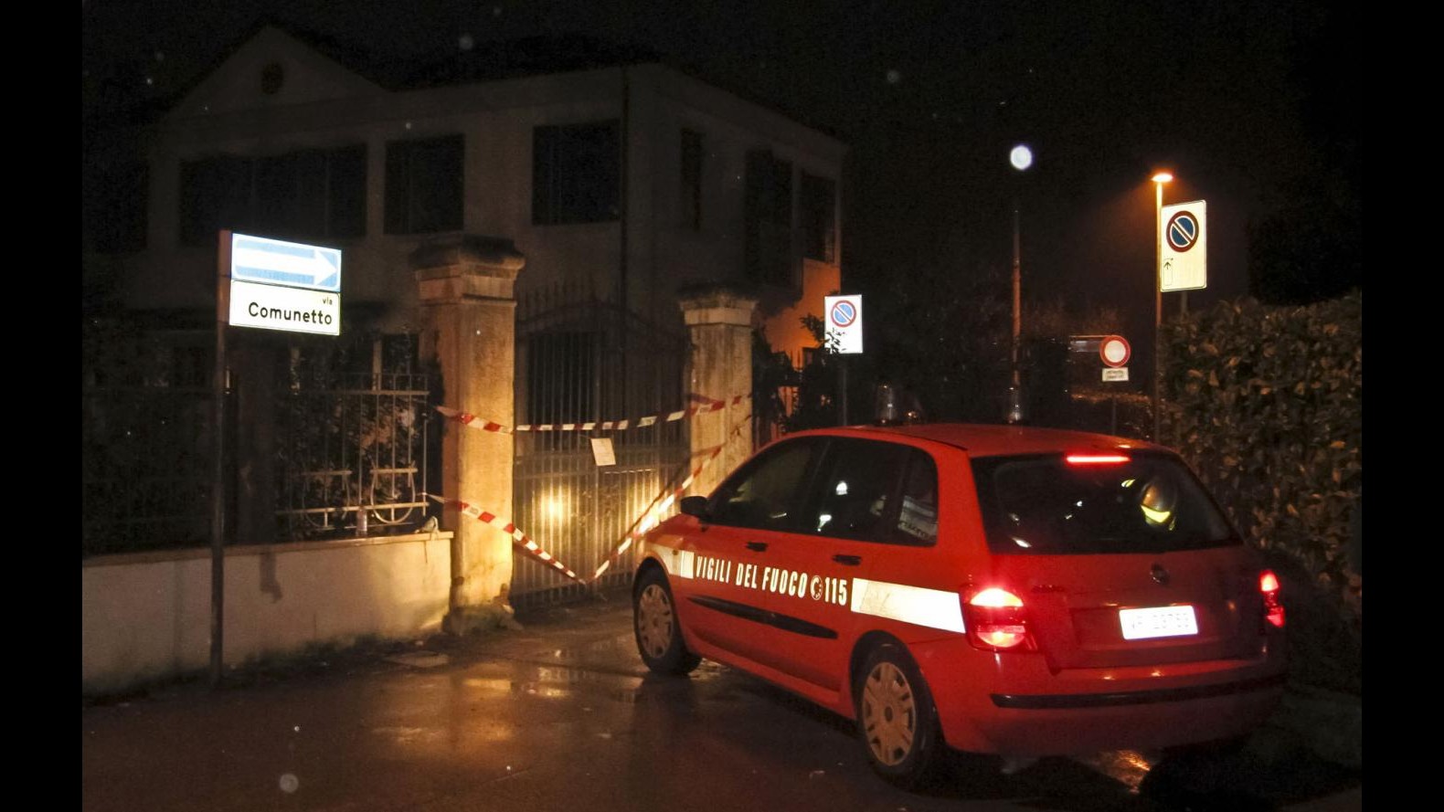 Incendio in mansarda a Torino, una vittima